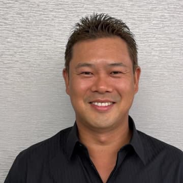 マイケル西氏